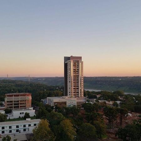 Lindissimo Apt No Ultimo Andar No Centro De Foz Com Vista Incrivel Apartment ฟอสดูอีกวาซู ภายนอก รูปภาพ