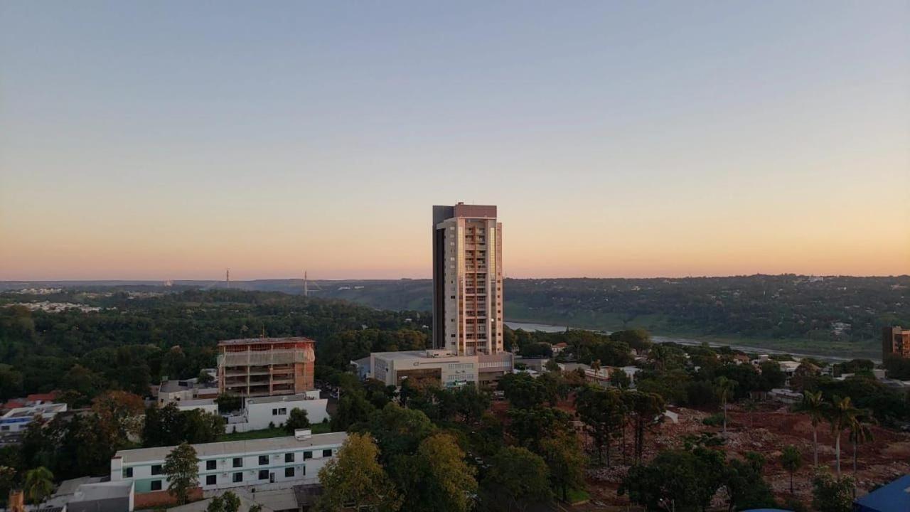Lindissimo Apt No Ultimo Andar No Centro De Foz Com Vista Incrivel Apartment ฟอสดูอีกวาซู ภายนอก รูปภาพ
